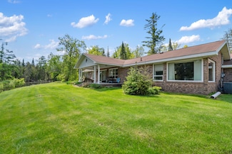 3869 Club Rd, Indian River, MI 49749