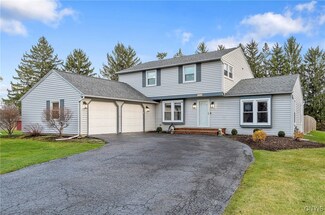 8124 Balsamwood Ln, Liverpool, NY 13090