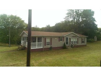 112 Highland Dr, Industry, PA 15052