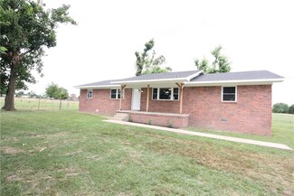 14715 N Highway 59, Summers, AR 72769
