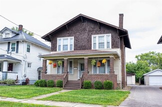 311 E Edgewood Ave, New Castle, PA 16105