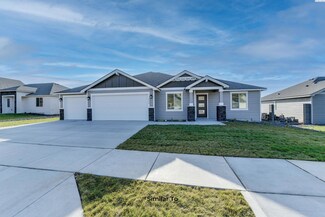 2836 S Osborne St, Kennewick, WA 99338