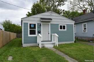 821 Vermilya Ave, Flint, MI 48507