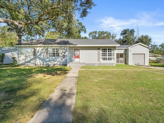 1008 W 10th St, Deridder, LA 70634