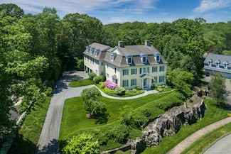 37 Lantern Hill Rd, Madison, CT 06443