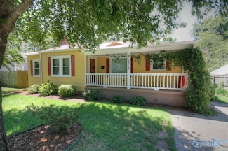 2715 Thornton Cir SW, Huntsville, AL 35801