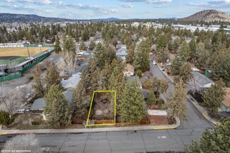566 SE Roosevelt Ave, Bend, OR 97702