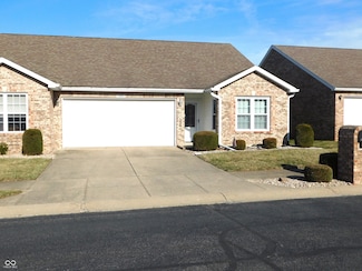1054 E Crown Pointe Blvd, Greensburg, IN 47240