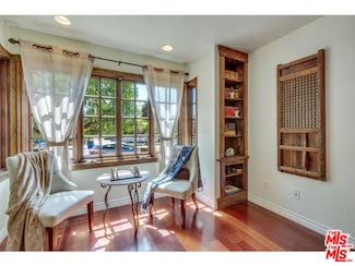 4224 Beethoven St, Los Angeles, CA 90066