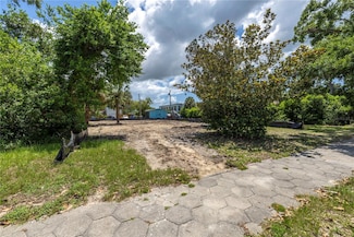 300 25th Ave N, Saint Petersburg, FL 33704