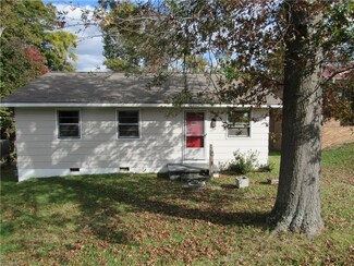 1711 Eastwood Ave, Greensboro, NC 27401