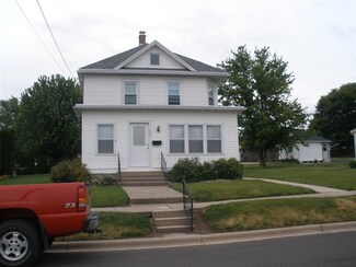 343 W Harrison St, Shullsburg, WI 53586