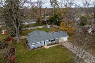 5710 Bartlett Ln, Madison, WI 53711