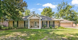 456 Devon Dr, Mandeville, LA 70448