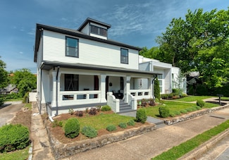 1025 Villa Place, Nashville, TN 37212