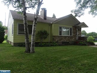 716 5th St S, Virginia, MN 55792
