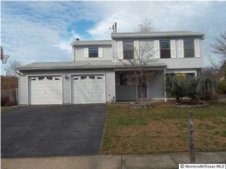 55 Yellowstone Ln, Howell, NJ 07731