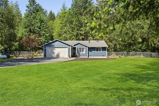 7602 Skinner Rd, Granite Falls, WA 98252