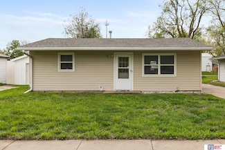 6919 Logan Ave, Lincoln, NE 68507