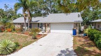 2204 67th St W, Bradenton, FL 34209