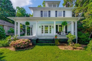 220 Gloria Ave, Winston Salem, NC 27127