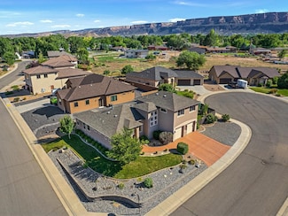 2121 Canyon Wren Ct, Grand Junction, CO 81507