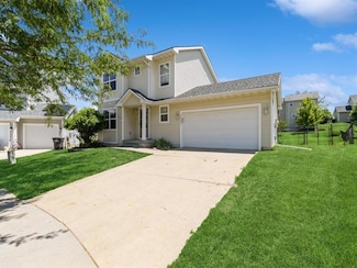 5805 Sterling Trace, Des Moines, IA 50320