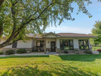 15109 Derby Cir, Rosemount, MN 55068