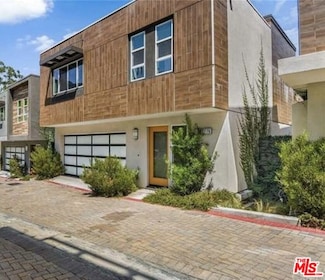 2776 Wright Ln, Los Angeles, CA 90068