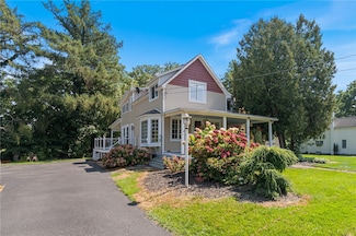 7594 N Fitzhugh St, Sodus Point, NY 14555
