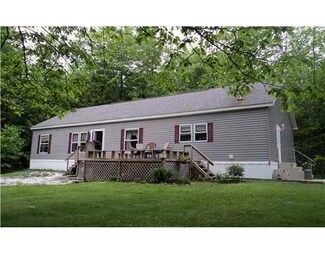 730 Castner Rd, Waldoboro, ME 04572