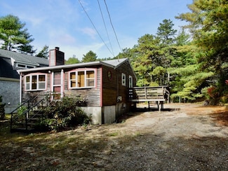 12 Squirrel Rd, Plymouth, MA 02360
