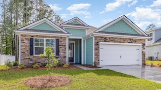450 Clear Lake Dr, Conway, SC 29526