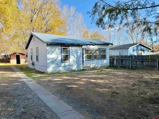 215 N Grand Mesa Dr, Cedaredge, CO 81413