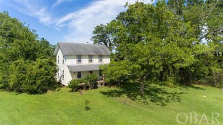 242 Bayview Dr, Stumpy Point, NC 27978