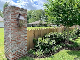 7832 Jeremiah Way, Baton Rouge, LA 70806