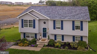 98 Rex Dr, Ranson, WV 25438