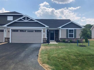 5 S Peak Dr, McGaheysville, VA 22840