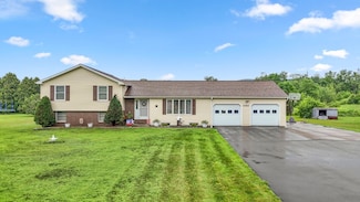 4060 Wilawana Rd, Sayre, PA 18840