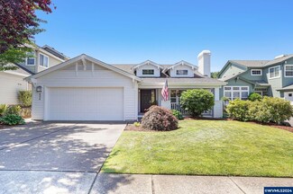 494 Creekside Dr SE, Salem, OR 97306