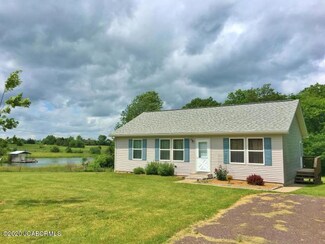 6595 County Road 401, Fulton, MO 65251
