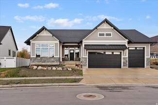 442 W Randys Ct, Farmington, UT 84025