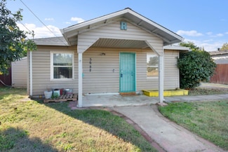 5642 Riverside Dr, Olivehurst, CA 95961