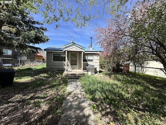103 B Ave, Seneca, OR 97873