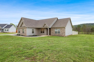 134 Farm View Cir, Rock Spring, GA 30739