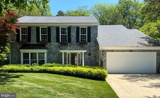 10823 Monticello Dr, Great Falls, VA 22066