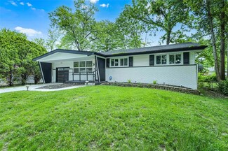 2224 Lovett Dr, Saint Louis, MO 63136