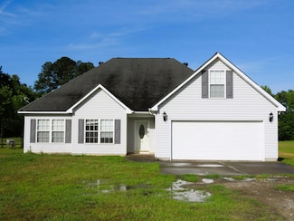 112 Hawkins St, Santee, SC 29142