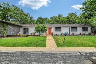 1601 E 19th St, Georgetown, TX 78626