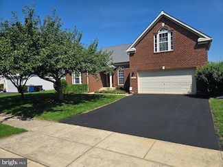 135 Walnut St, Ridgely, MD 21660